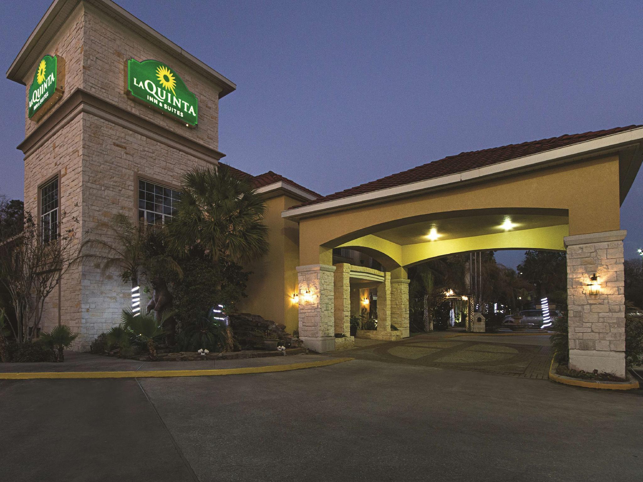 La Quinta Inn & Suite Kingwood Houston Iah Airport 53200 Exterior photo