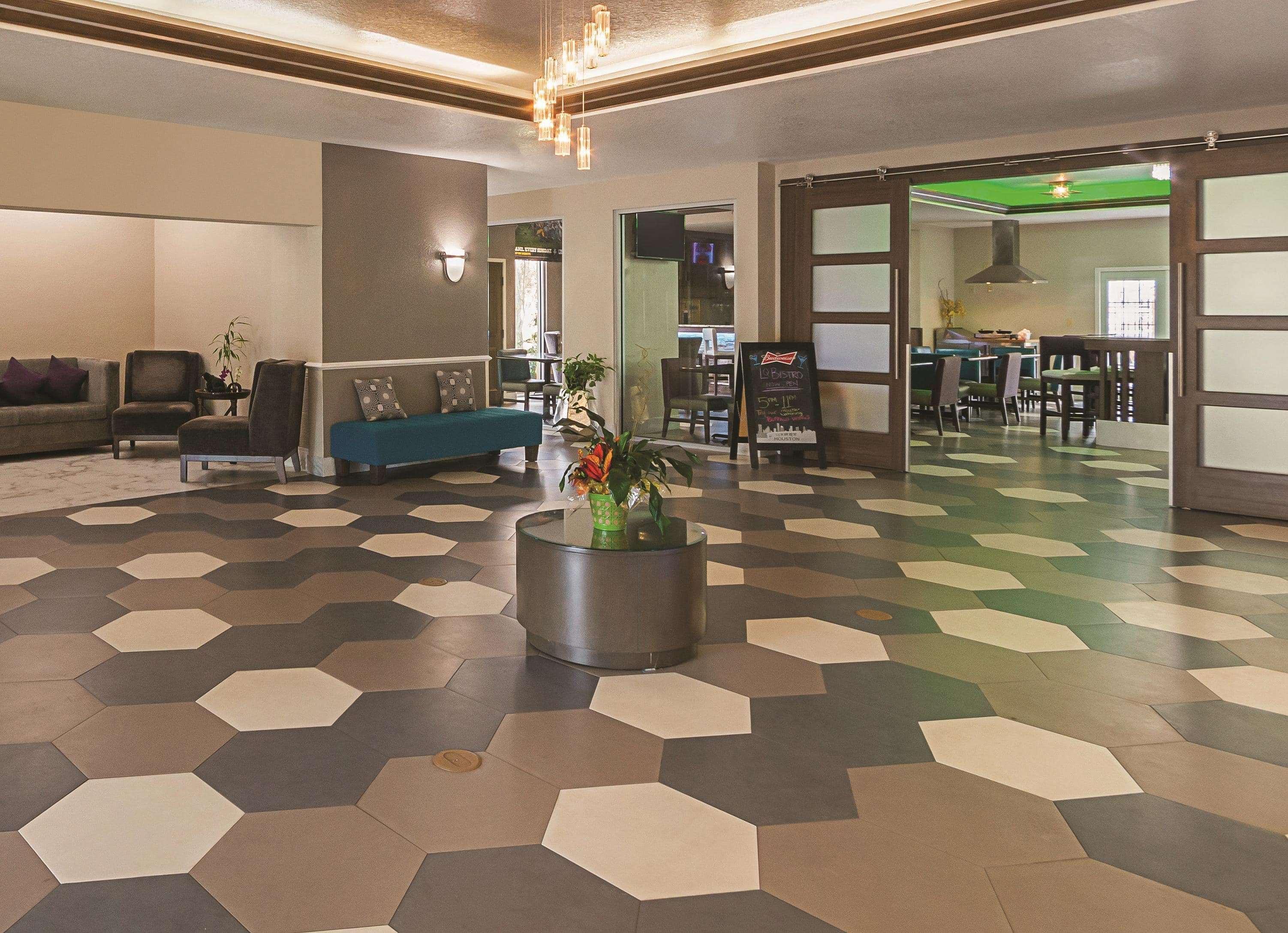 La Quinta Inn & Suite Kingwood Houston Iah Airport 53200 Exterior photo